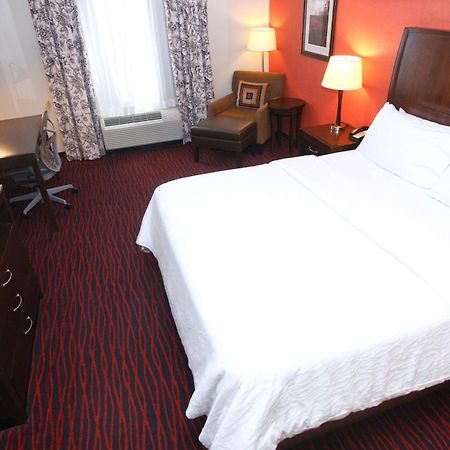 Hilton Garden Inn Clifton Park Exterior photo